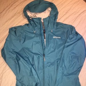 Patagonia rain jacket (Womens)